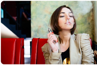 Quels types d'accessoires sont disponibles pour ma cigarette &eacute;lectronique ?